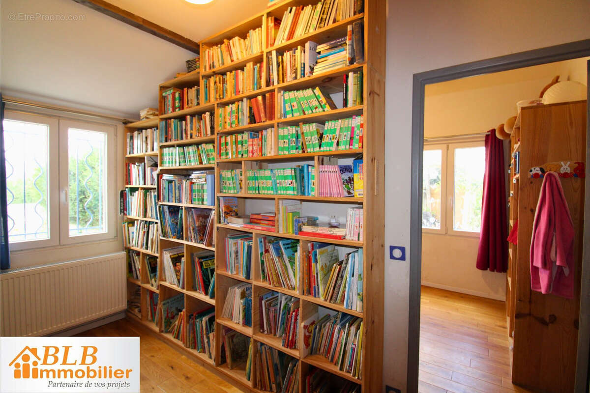 Maison à VILLIERS-SAINT-FREDERIC