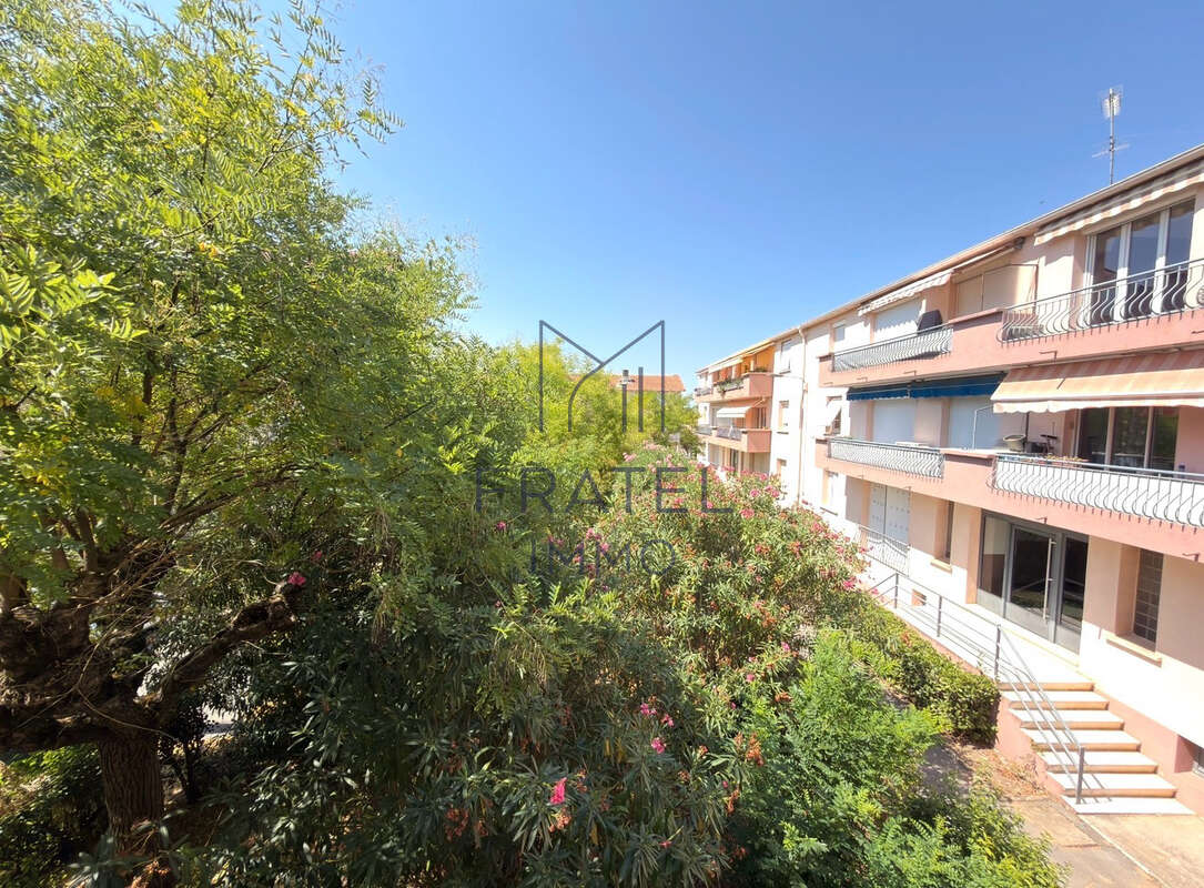 T3 traversant 79 m2 avec terrasse - photo 7