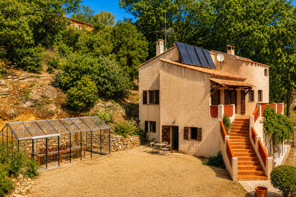 Exclusivité   Villa d'Exception T7 sur 2 000 m2 avec Piscine - photo 4