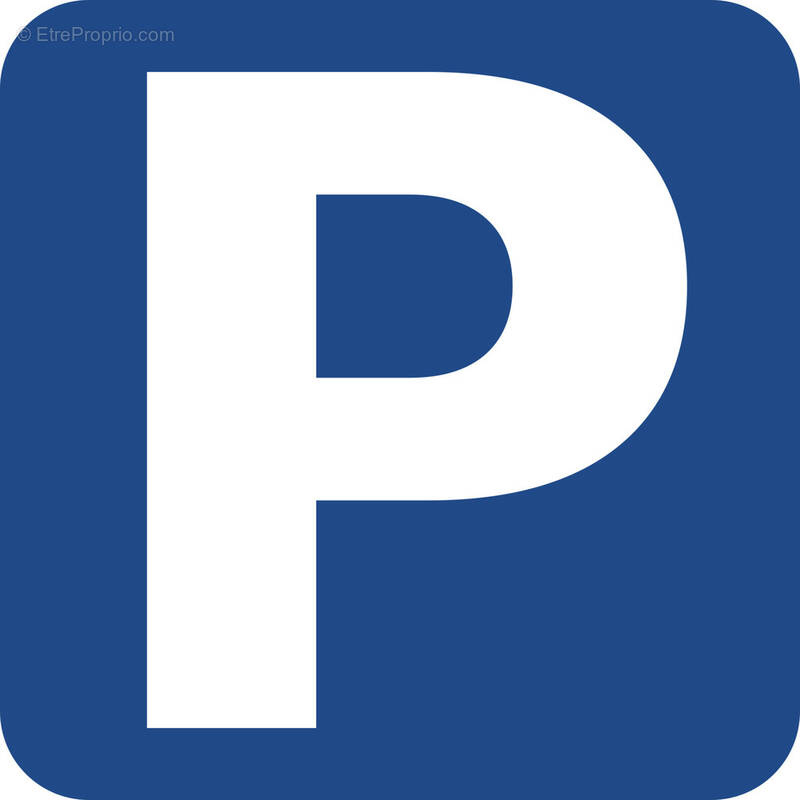Parking à PARIS-17E
