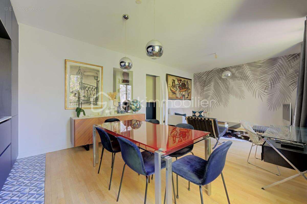 Appartement à PARIS-6E