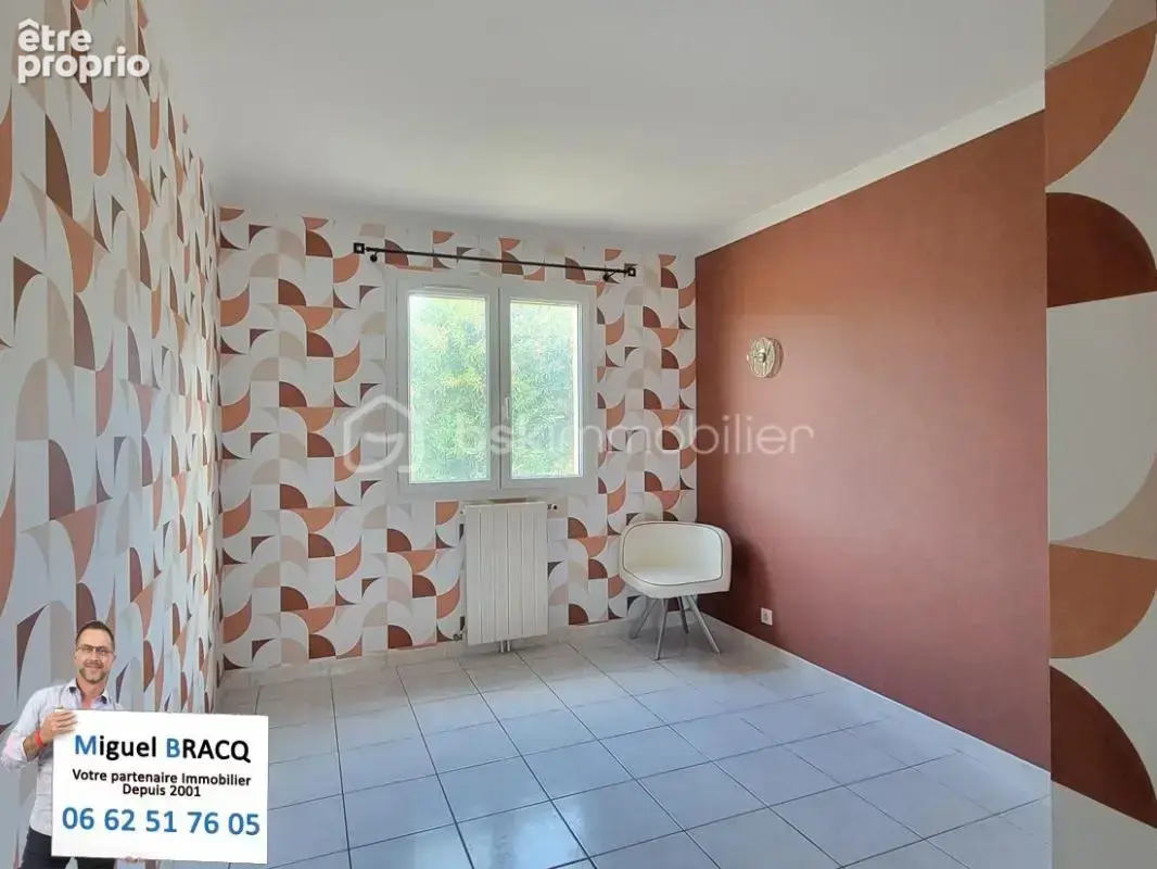 Villa F4 de plain pied en 4 faces sur 780 m² de terrain avec piscine sur Lespignan 34710 - photo 11