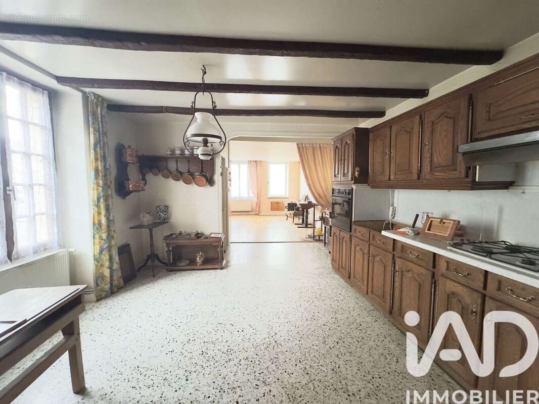 Photo 2 - Maison à LA CHAPELLE-GAUTHIER