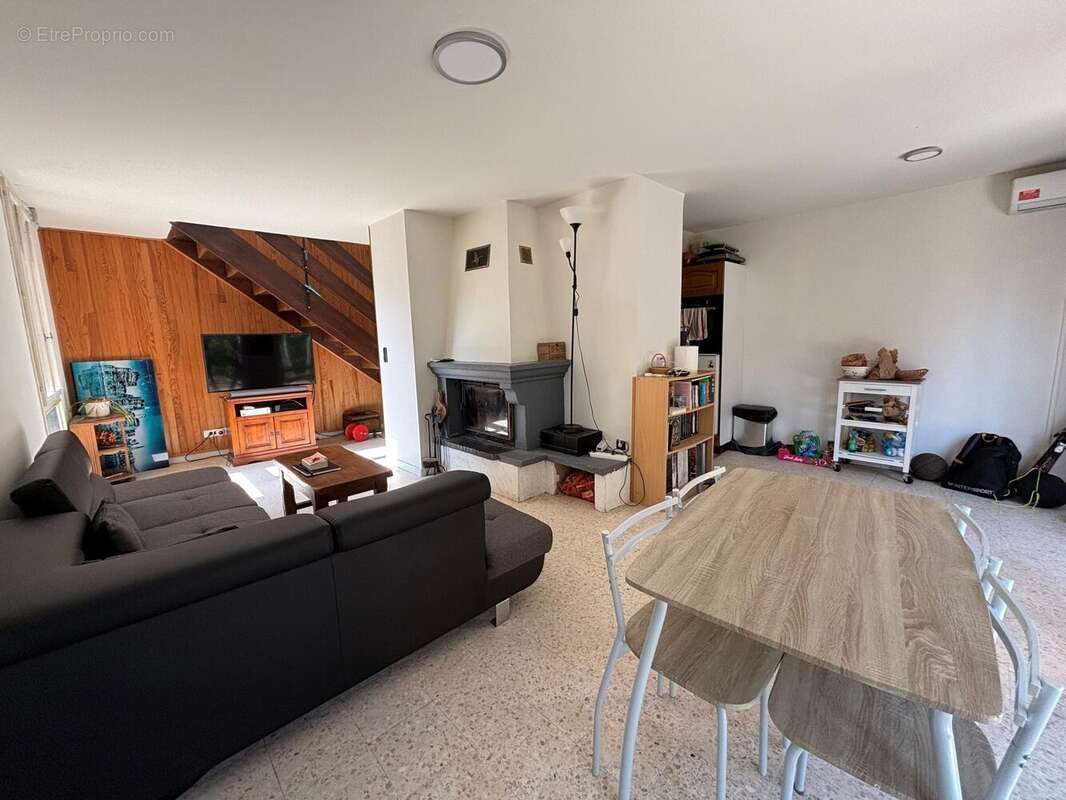 Maison 108 m² à Romans-Sur-Isere  - photo 2