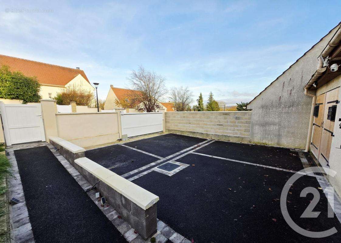 Maison à BRENOUILLE