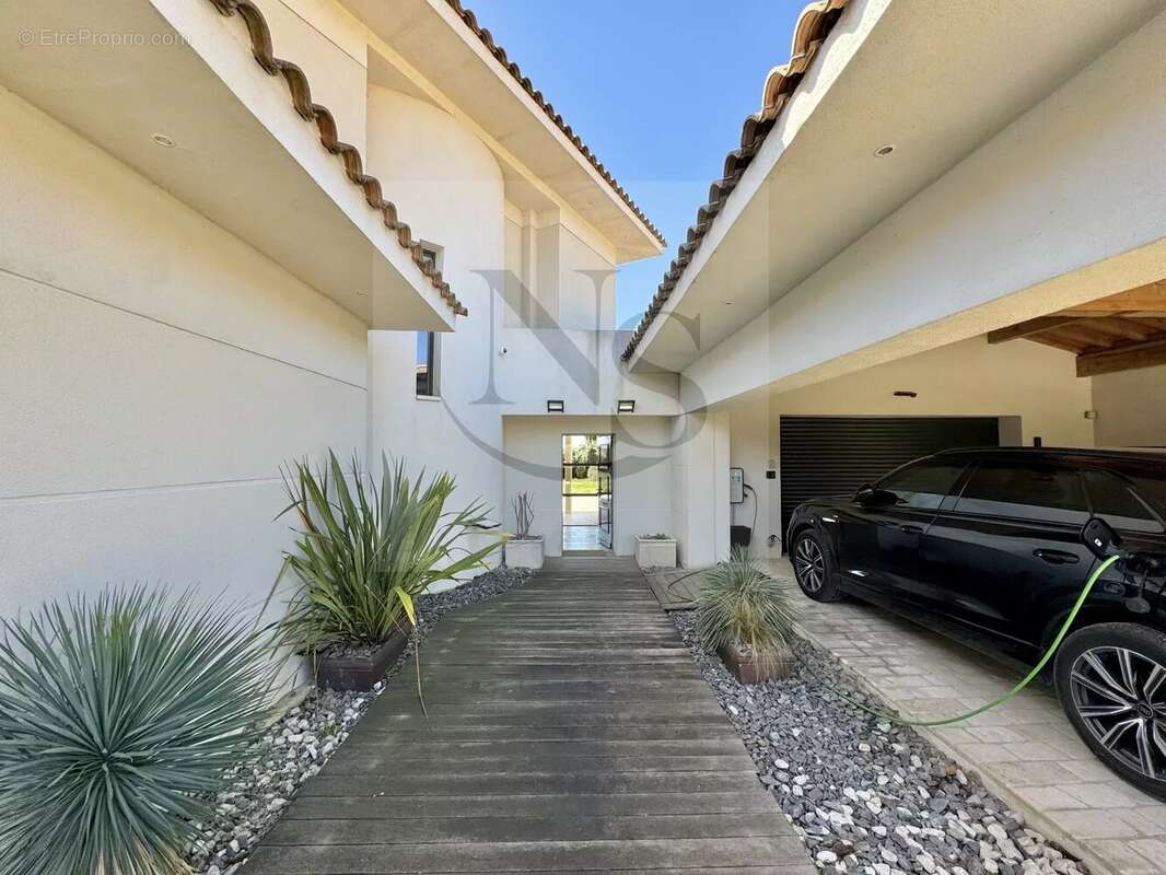 Maison à AIX-EN-PROVENCE