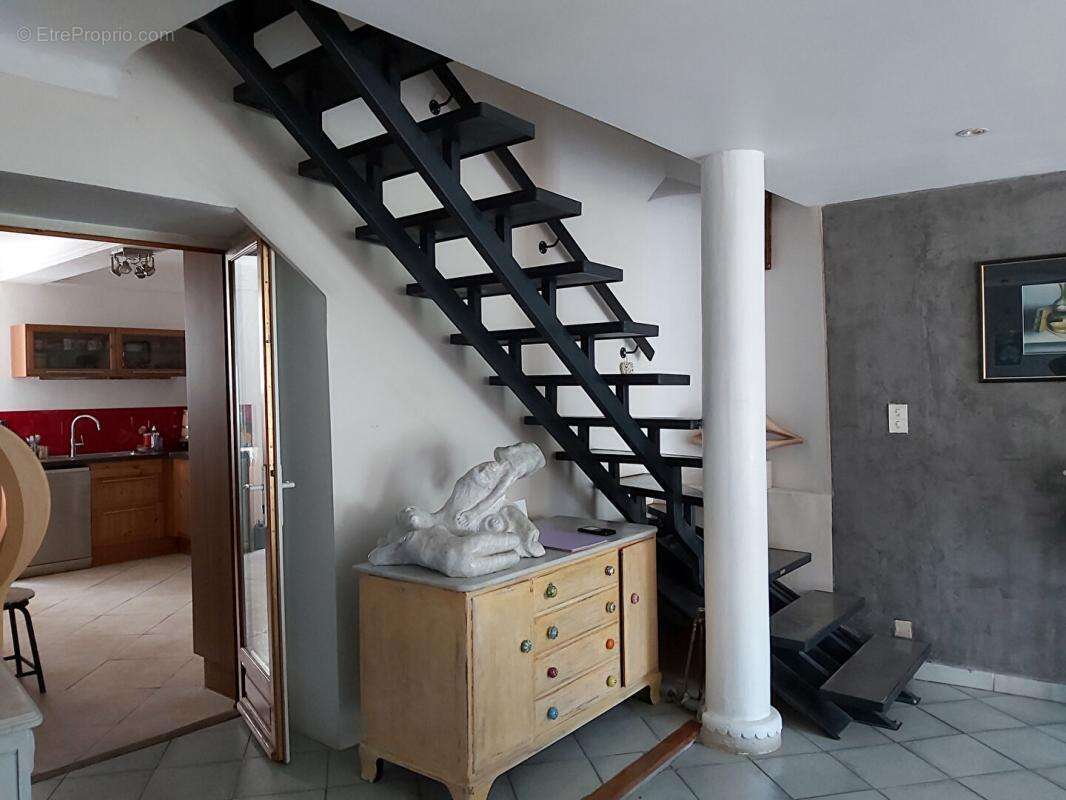 Maison à SAINT-ETIENNE-LES-ORGUES