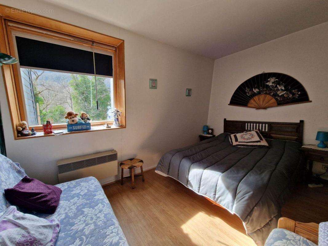 Appartement à AX-LES-THERMES