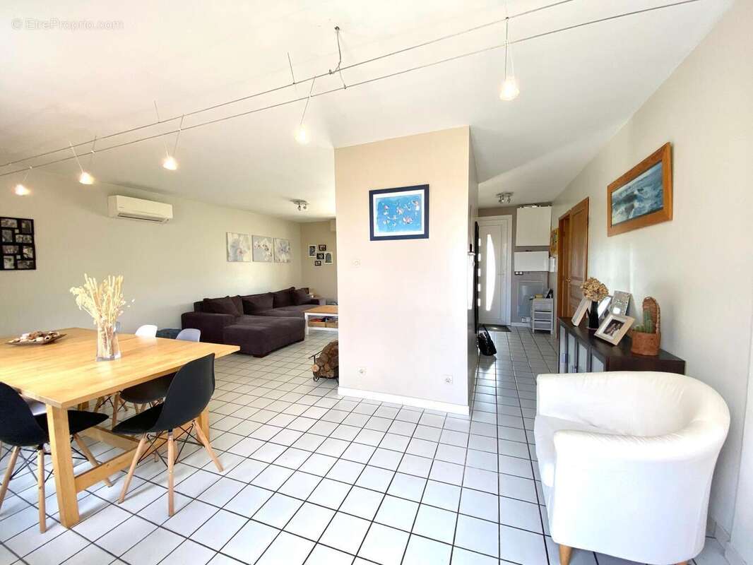 Maison à CORNEBARRIEU