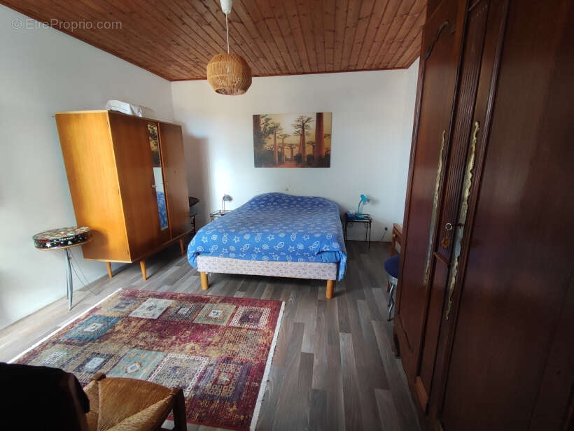 Maison à L&#039;EPINE