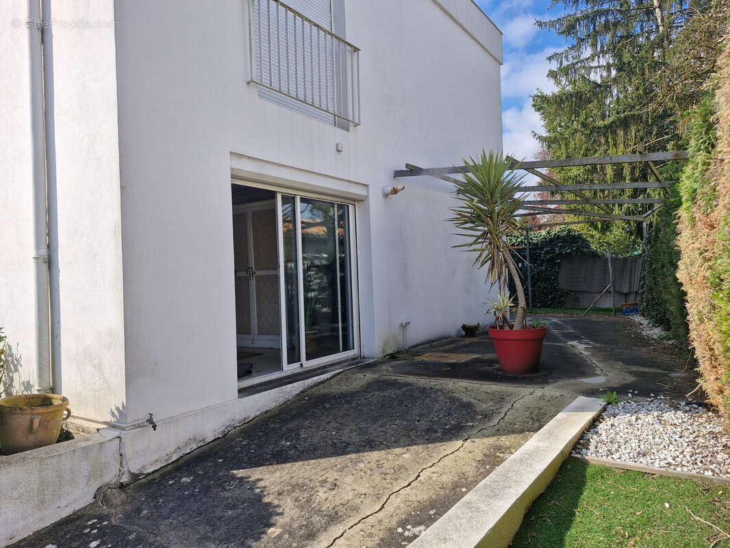 Maison à SAINTE-FOY-LA-GRANDE