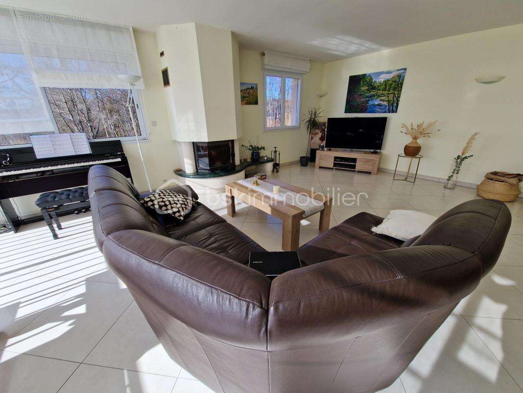 Maison individuelle avec appartement independant - photo 4
