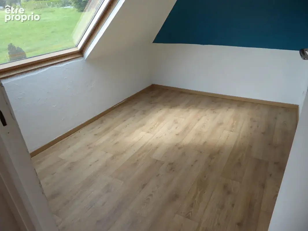immeuble de rapport de 3 logements loués, terrain 5105 m² dont 3700 m² constructibles - photo 4