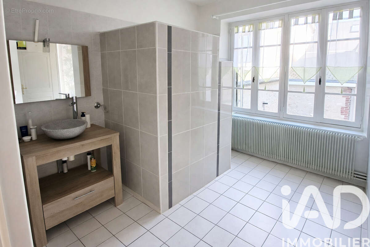 Photo 9 - Maison à CHATEAUDUN