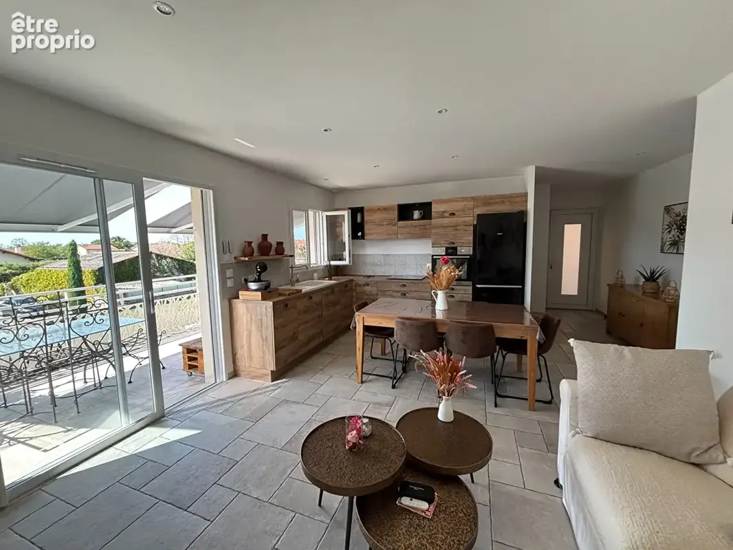 Appartement Saint Maurice De Gourdans 3 pièce(s) 61.02 m2 - photo 9