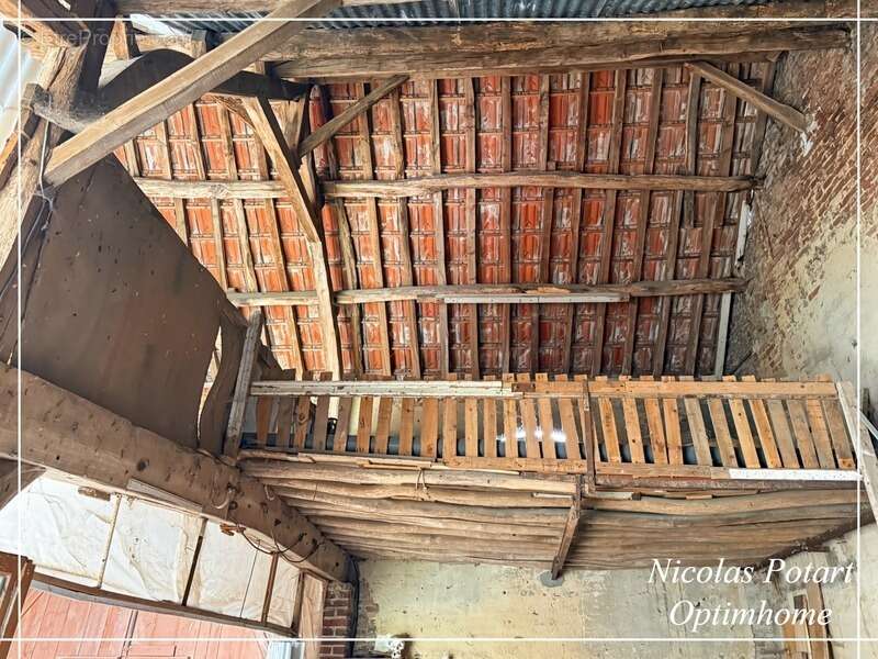 Ensemble immobilier avec granges et fort potentiel proche Compiègne - photo 22