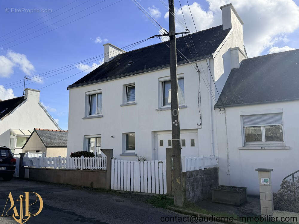 Maison à PONT-CROIX