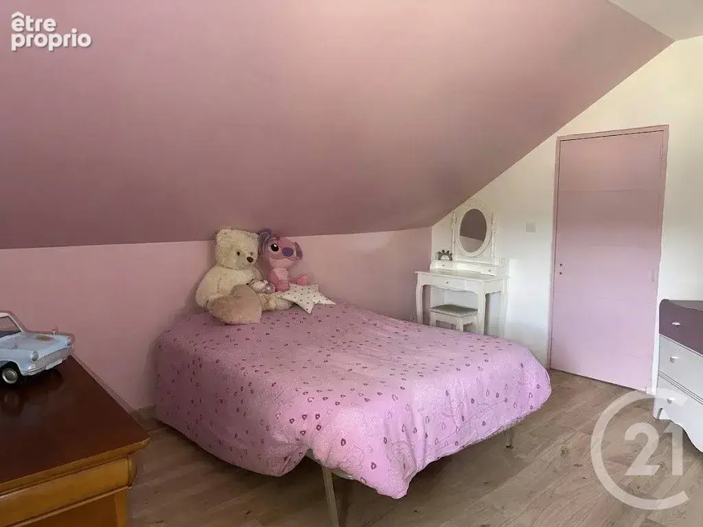 Maison 4 pièces 139 m² à vendre à Boulleret (18240) - photo 9