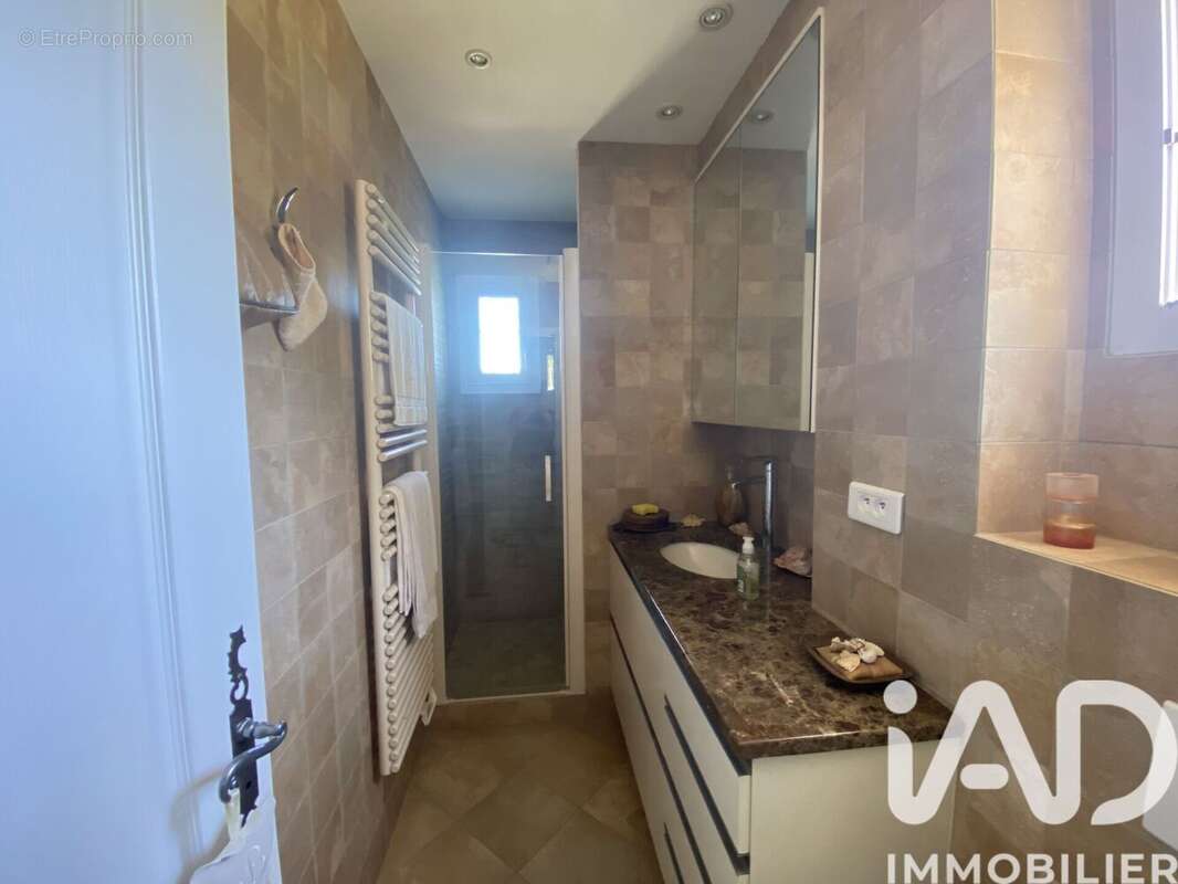 Photo 7 - Maison à COGOLIN