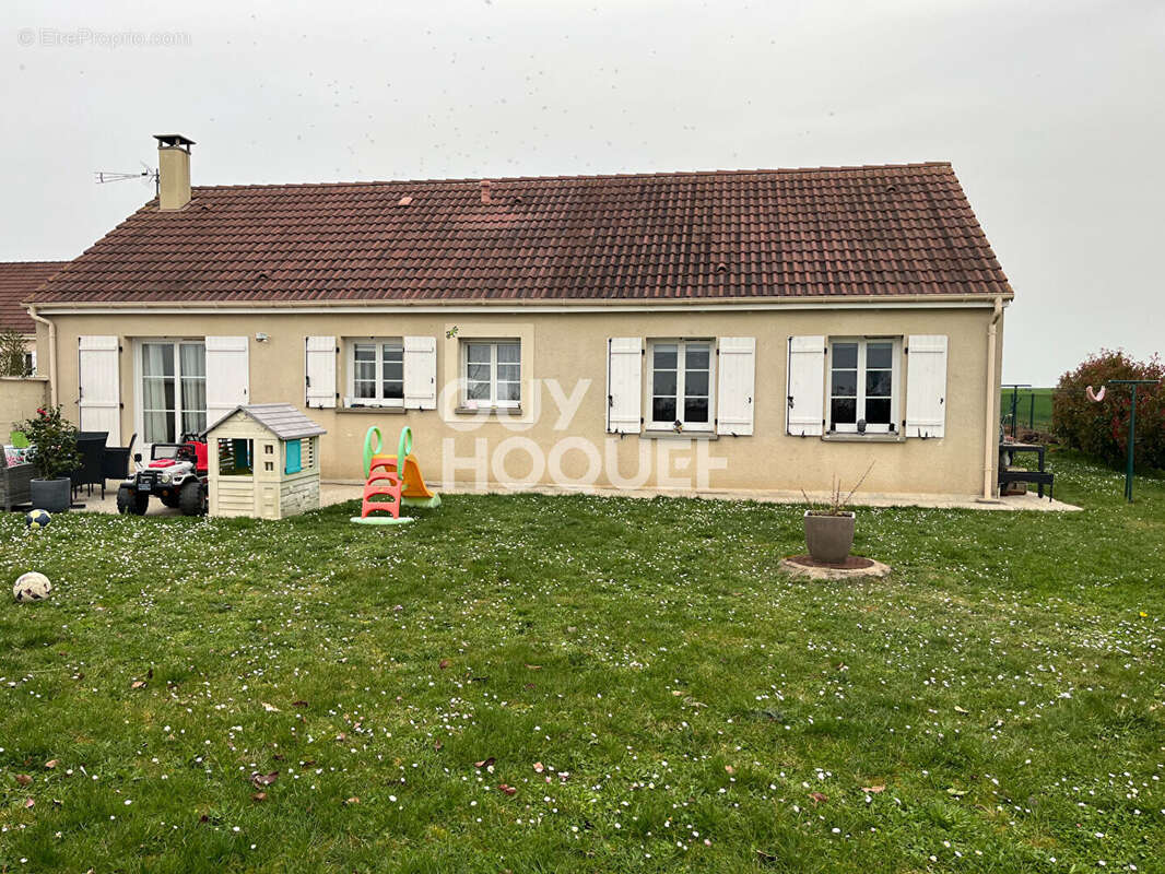 Maison à MILLY-LA-FORET
