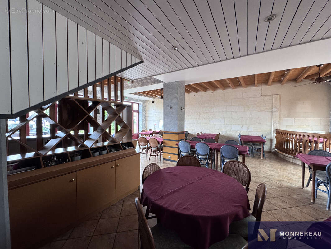  barbezieux-saint-hilaire (16)   restaurant, pub & licence iv   murs et fonds - photo 8