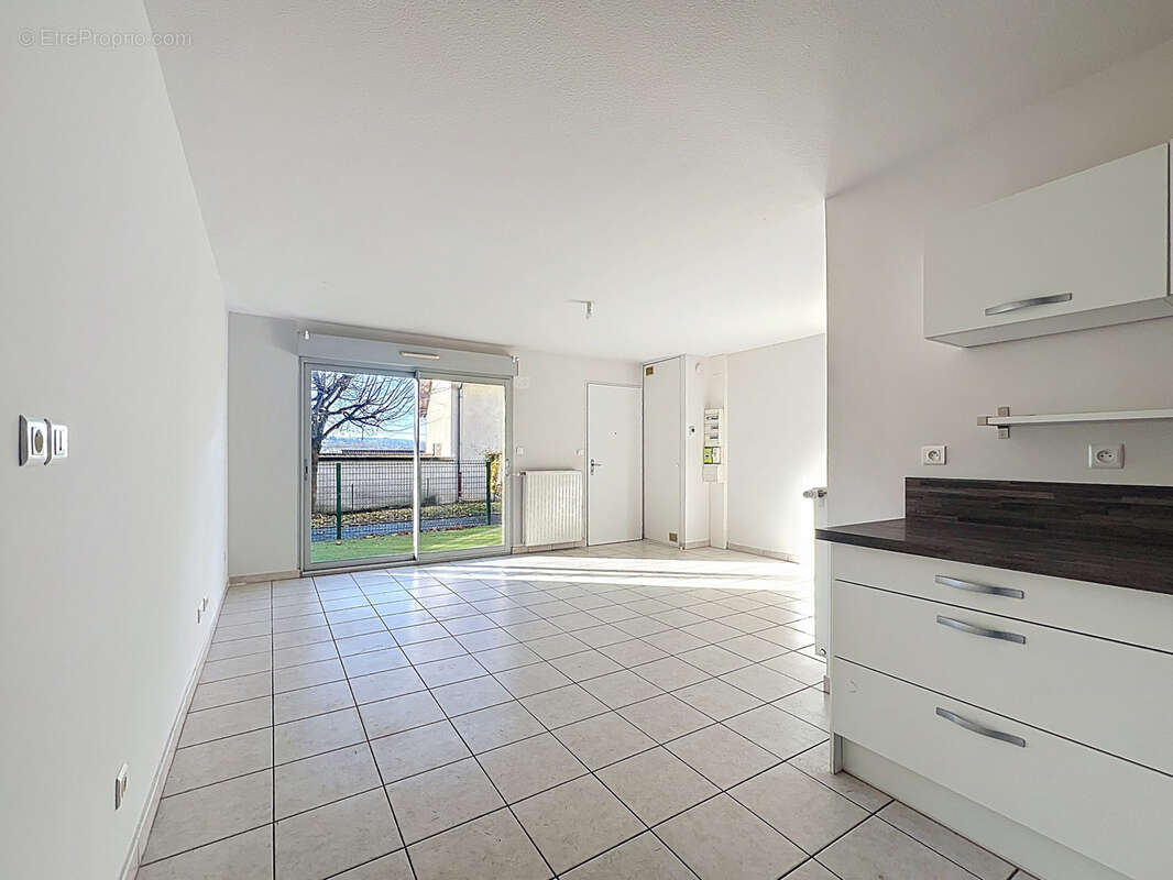 Appartement à JASSANS-RIOTTIER