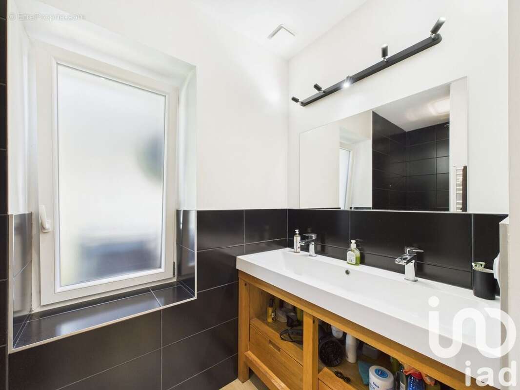 Photo 8 - Maison à SALLES