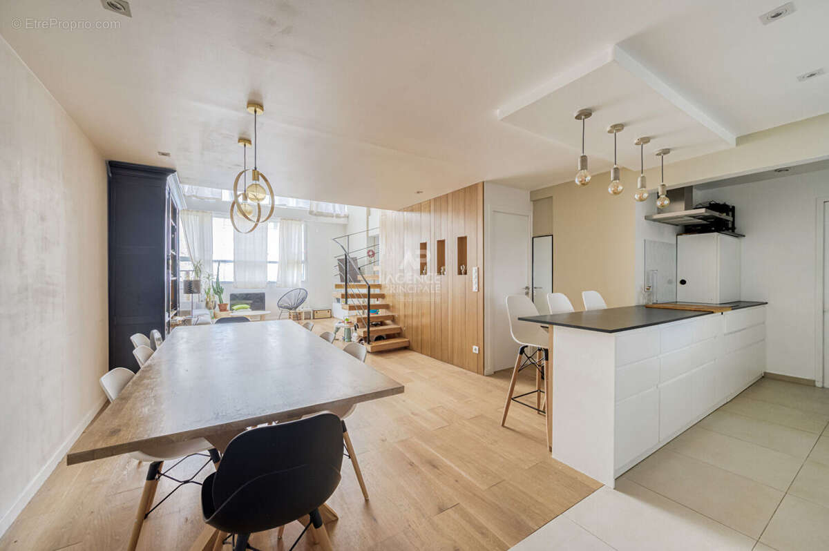 Appartement à CHAVILLE