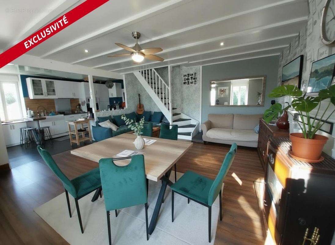 Maison à SAINT-GERMAIN-DE-LUSIGNAN