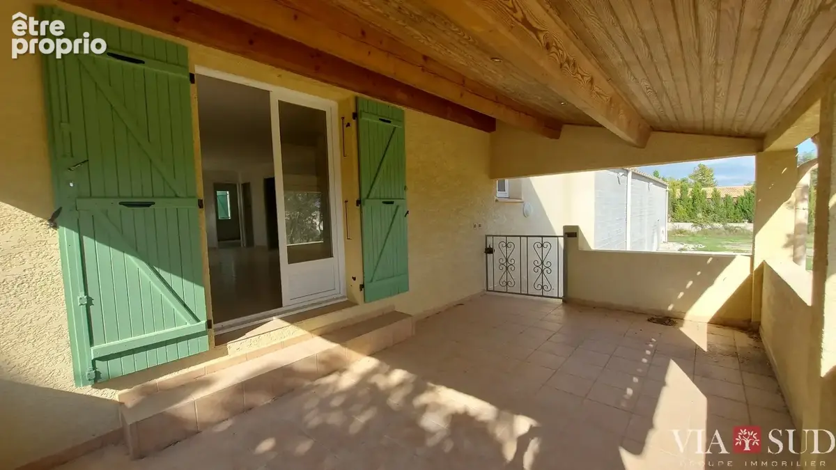 À puissalicon  une propriété atypique aux multiples possibilités ! - photo 4