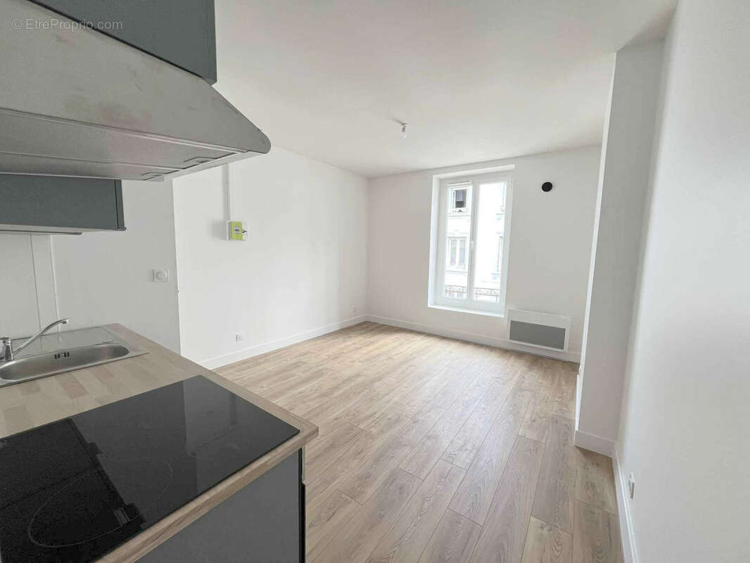 Appartement à SAINT-ETIENNE