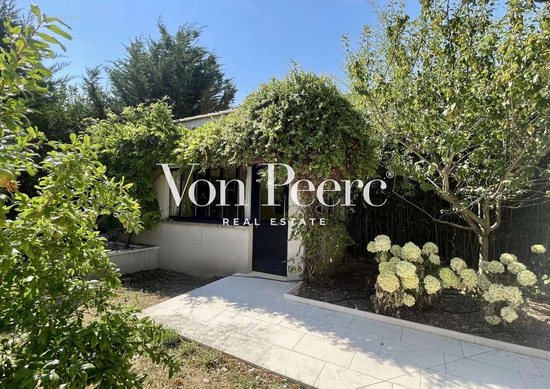 Maison contemporaine de plain pied à Saint Rémy de Provence - photo 12