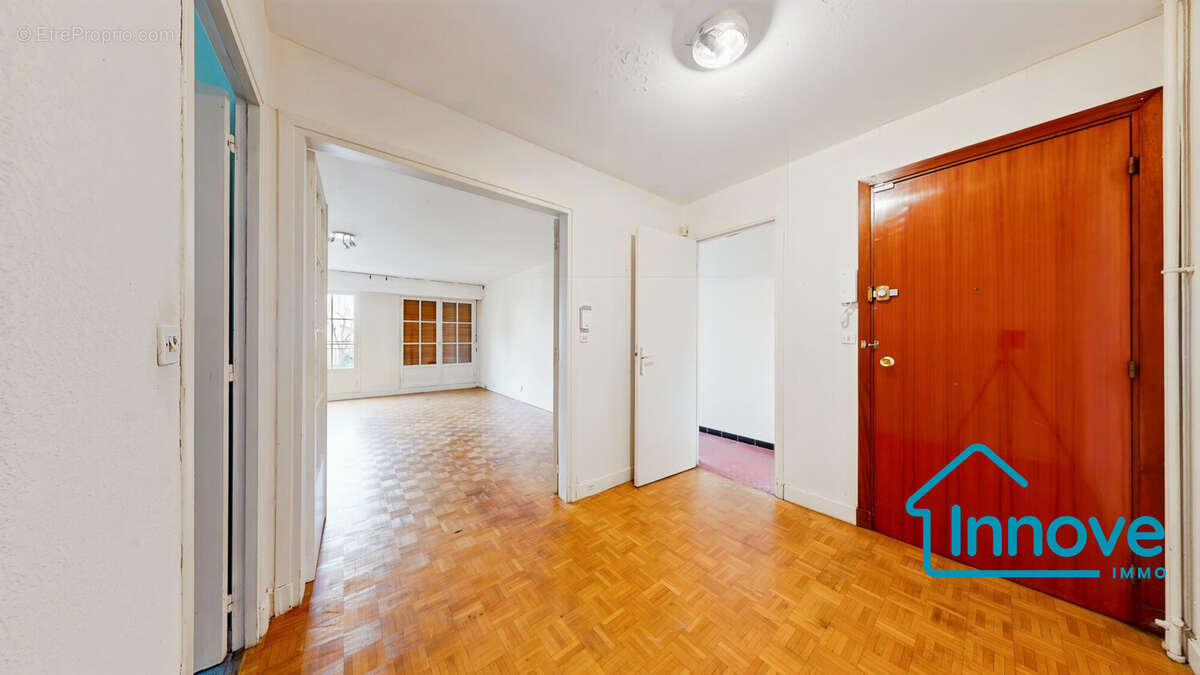 Appartement à VERSAILLES