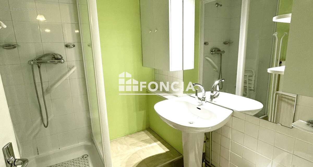 Appartement à SAINT-ETIENNE