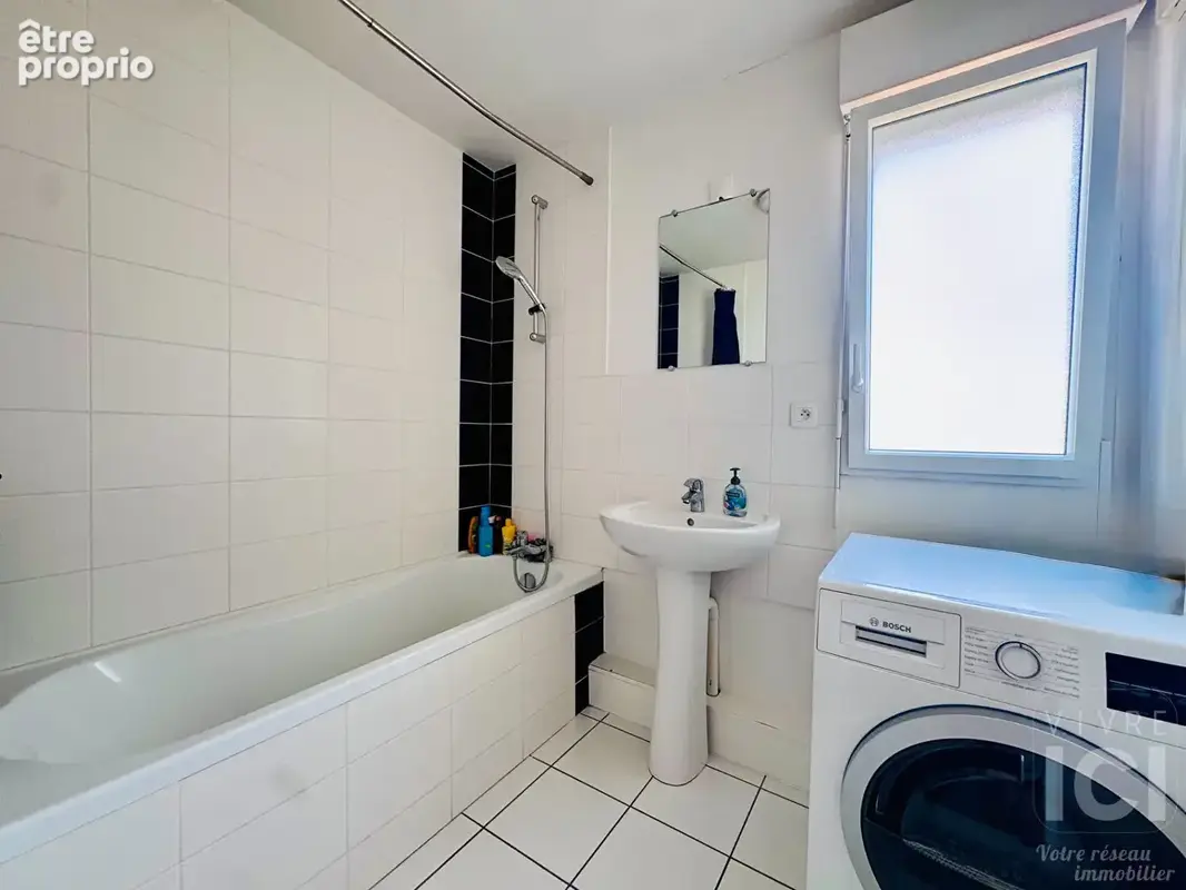 Appartement - 3 chambres - 85.20m² - Saint-Joseph de Porterie - Nantes - photo 8