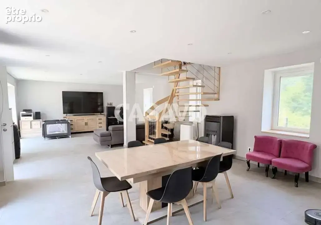 Vente Maison 4 pièces de 114m² - 38440 Meyssiez - photo 4