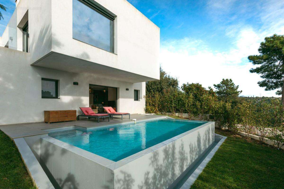 Maison à VENCE