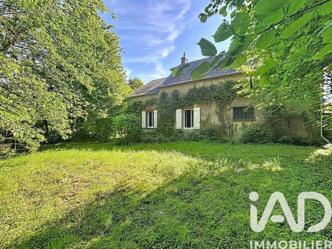 Maison 66 m² à Saint-Sulpice  - photo 2