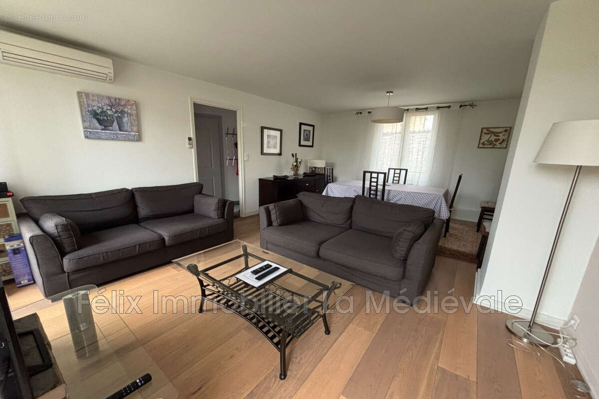 Appartement à SARLAT-LA-CANEDA