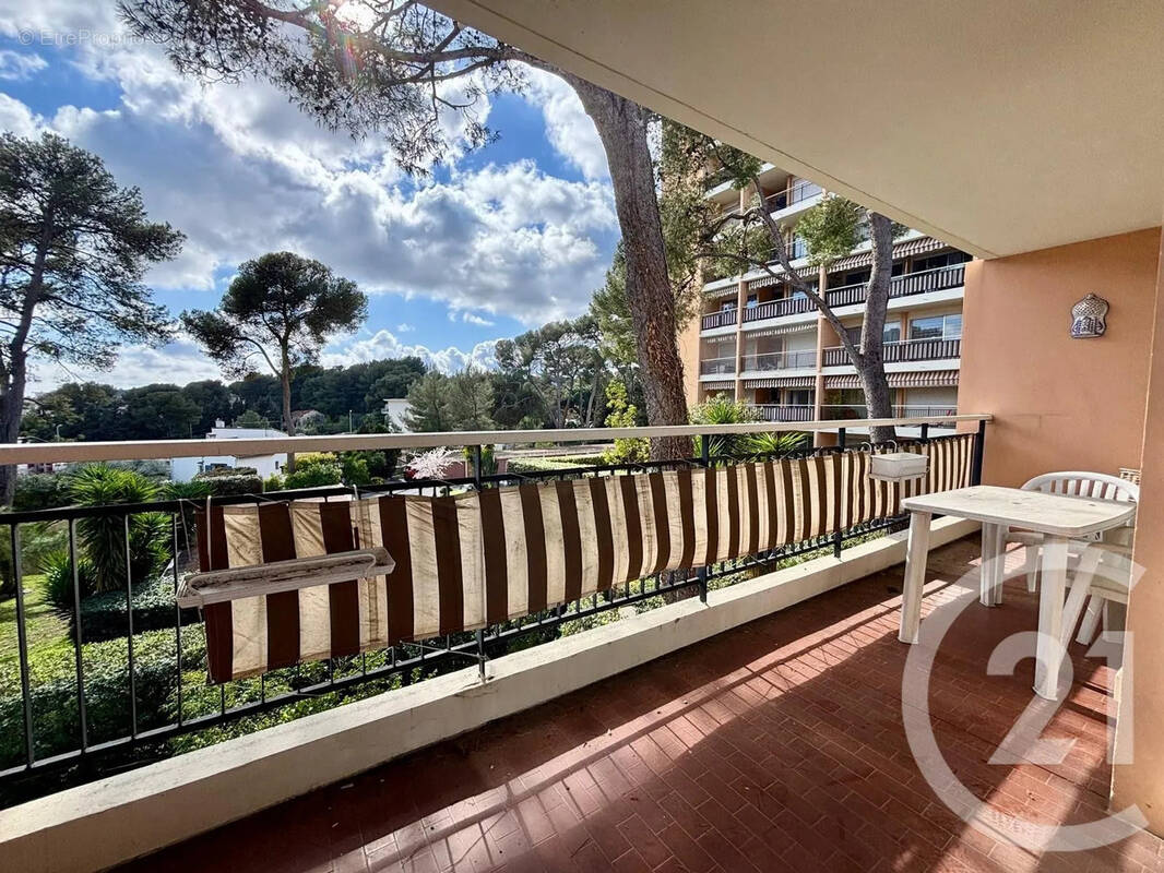 Appartement à LE CANNET