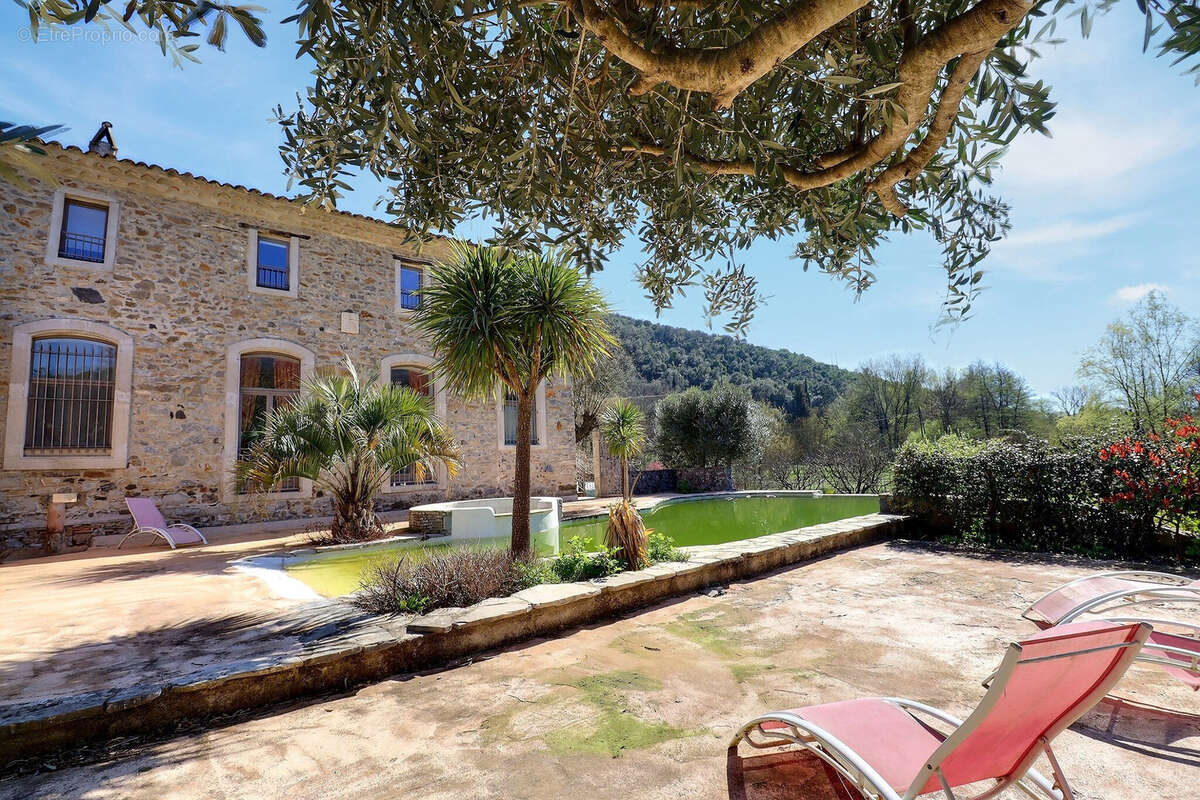 Maison à SAINT-HIPPOLYTE-DU-FORT