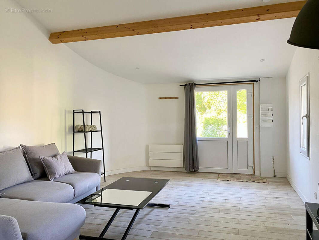 Maison à FRONSAC