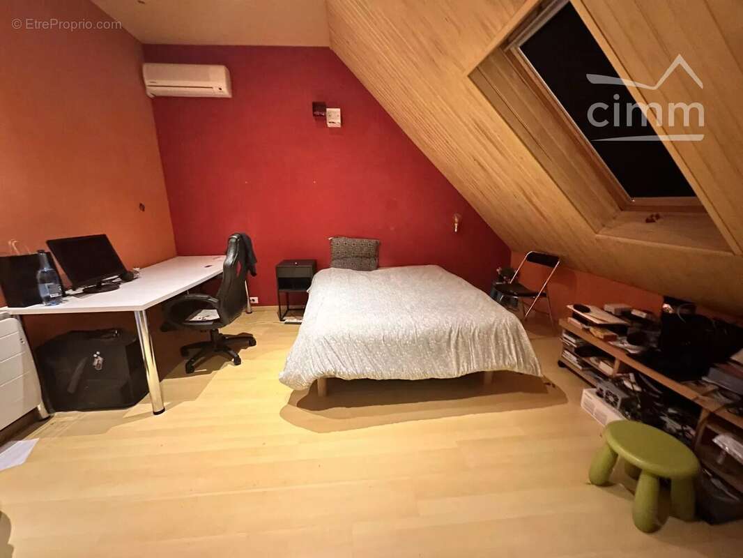 Maison à CONGIS-SUR-THEROUANNE