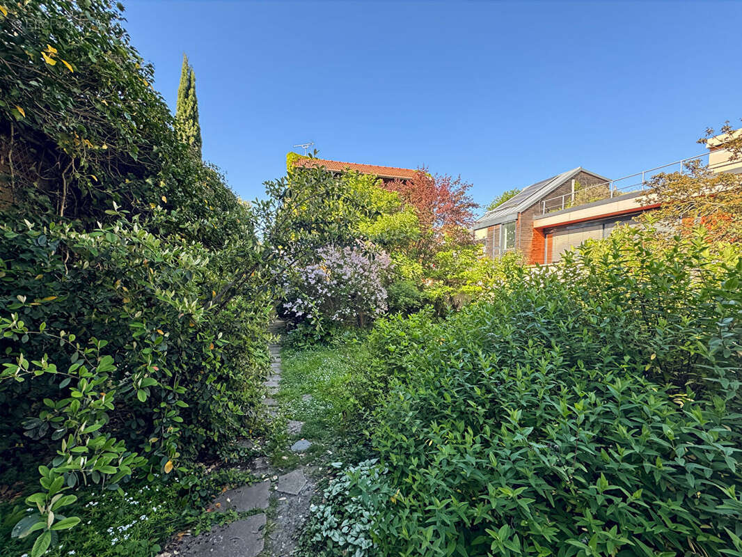 Maison à ROSNY-SOUS-BOIS