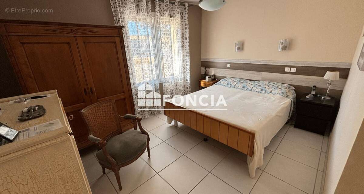 LAGORD (17) - La Plouzière Superbe Maison Familiale 172 m² avec Studio Indépendant - photo 6