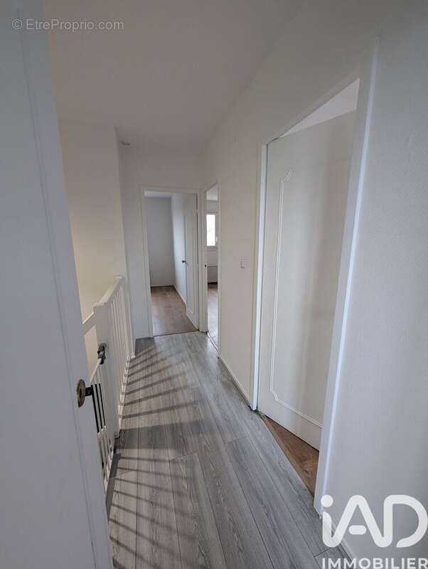 Photo 7 - Maison à SAINT-GERMAIN-LES-CORBEIL