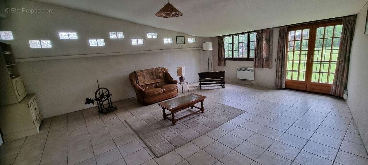 Maison 165 m² à Follainville-Dennemont  - photo 6