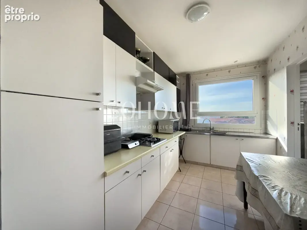 Appartement t4 avec balcon et garage - av d’epernay - photo 6