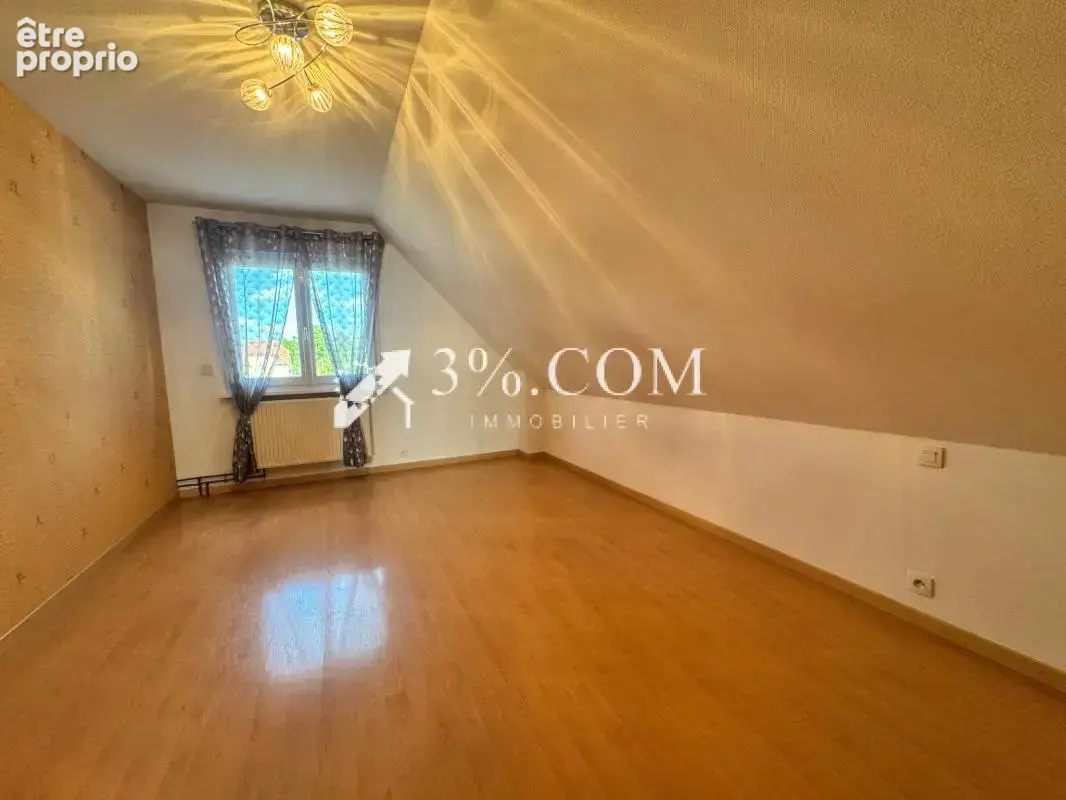 3%COM Belle maison avec 4 chambres - 2 salles de bain - photo 12