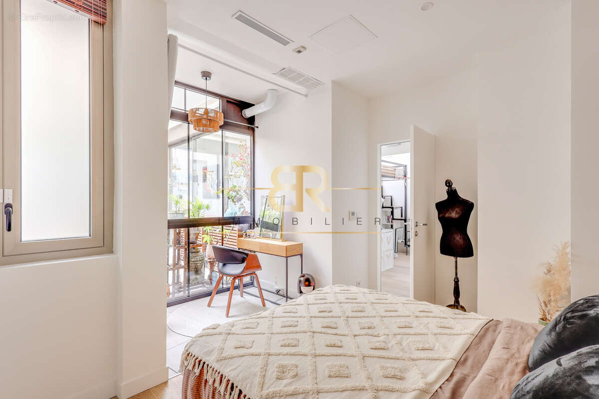 Commerce à PARIS-18E